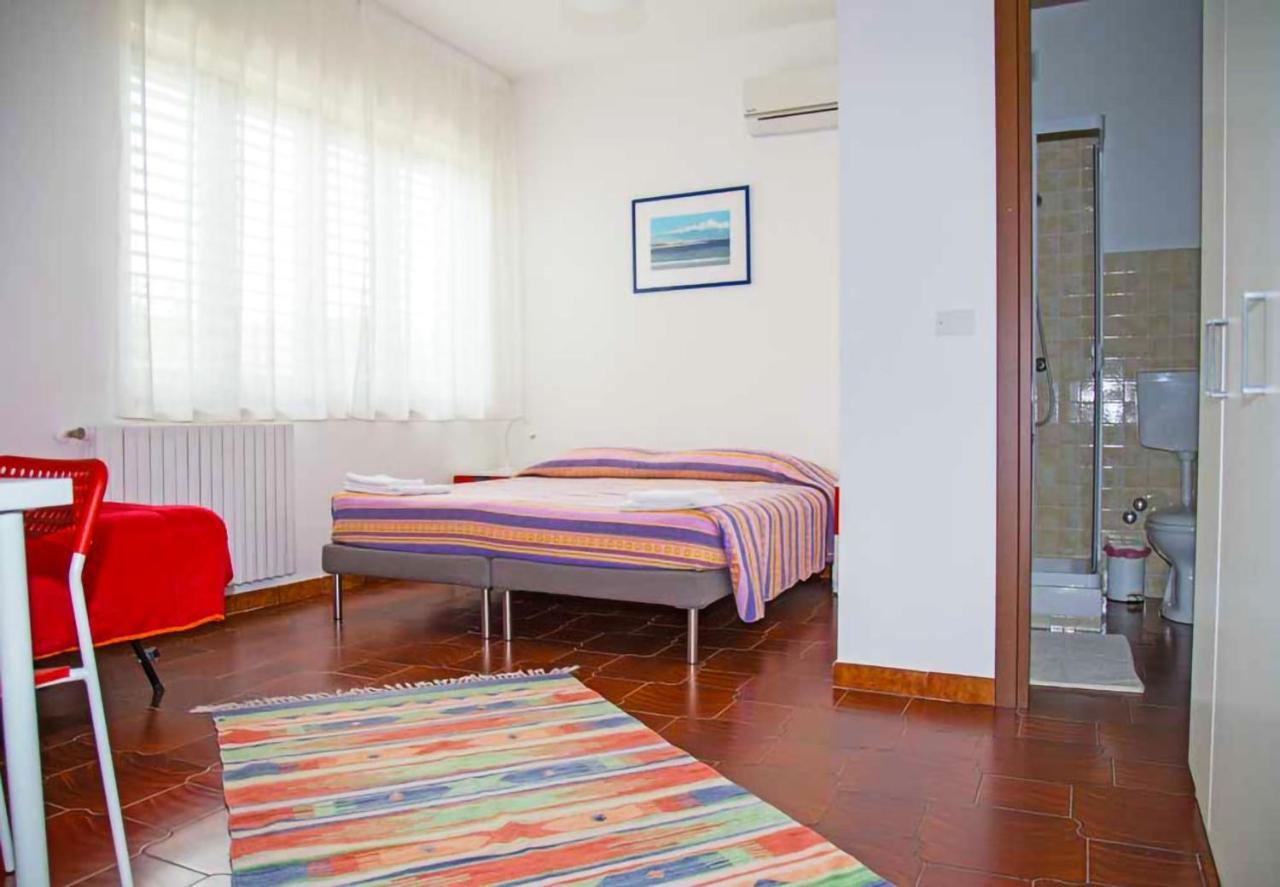 La Casa Del Lago Pergusa Lake Home Экстерьер фото