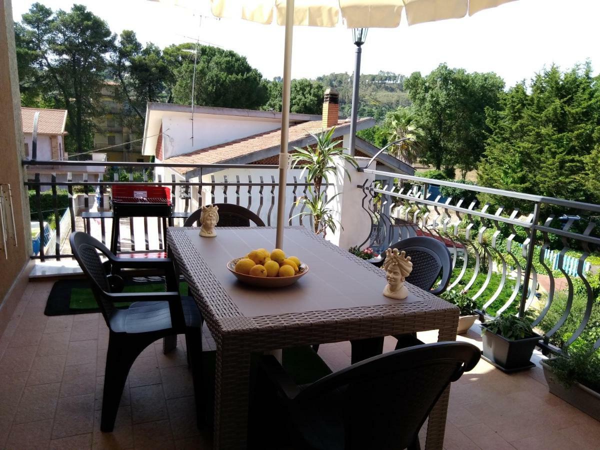 La Casa Del Lago Pergusa Lake Home Экстерьер фото