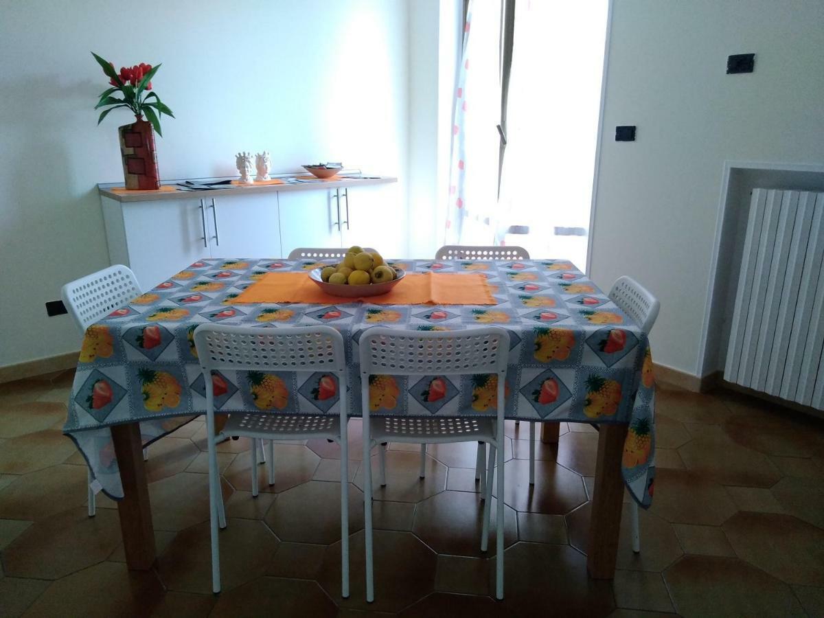 La Casa Del Lago Pergusa Lake Home Экстерьер фото