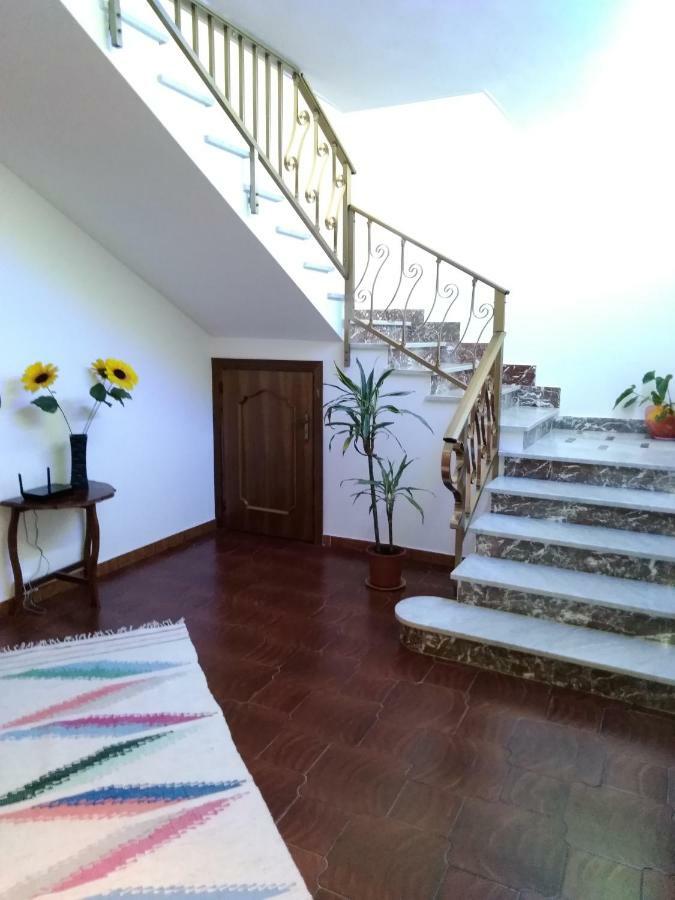 La Casa Del Lago Pergusa Lake Home Экстерьер фото