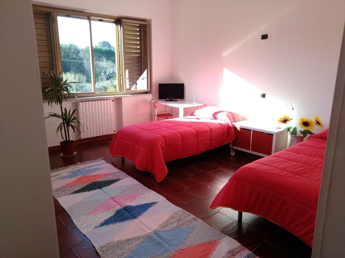 La Casa Del Lago Pergusa Lake Home Экстерьер фото